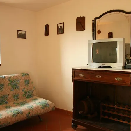 Casa vacanze Montecchio Sleeps 6
